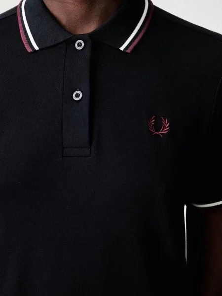 Платье Fred Perry