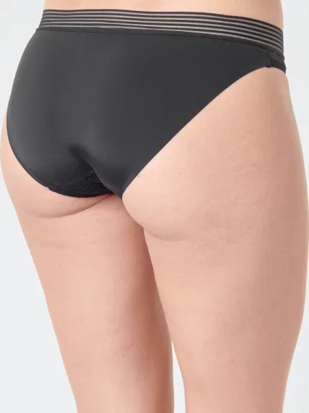 Gaćice Triumph crna