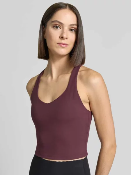 Top Fabletics