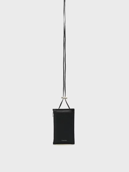 Кожаная сумка Calvin Klein черная