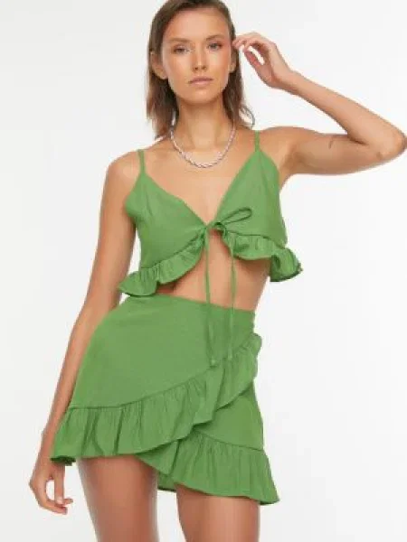 Fustă Trendyol cu volane verde