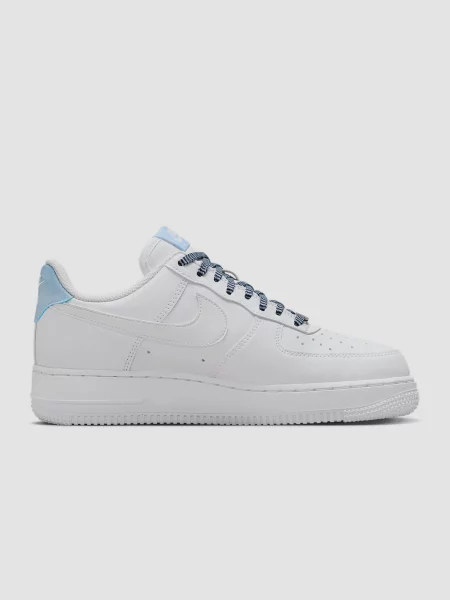 Кожаные кроссовки Nike Air Force 1 белые