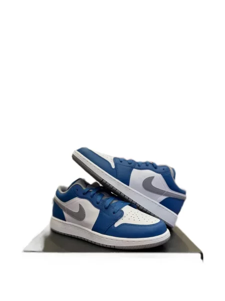 Sneakerși Jordan din piele albastru