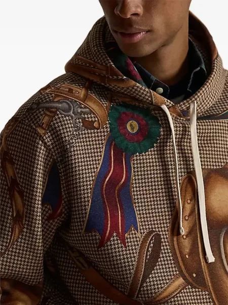 Polo Polo Ralph Lauren cu broderie cu imprimeu geometric din fleece maro