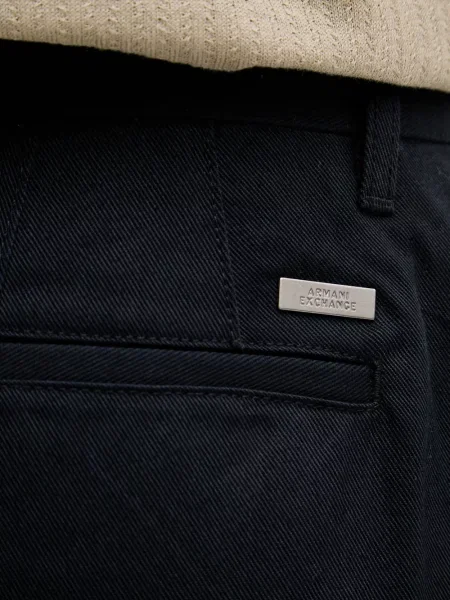 Pantaloni Armani Exchange cu autograf albastru