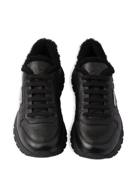 Sneakerși Prada din piele negru