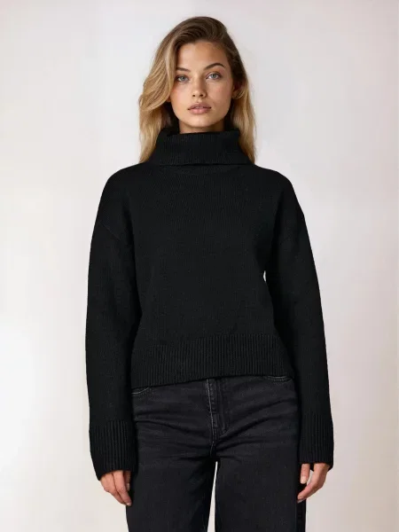 Гладка водолазка basic чорний