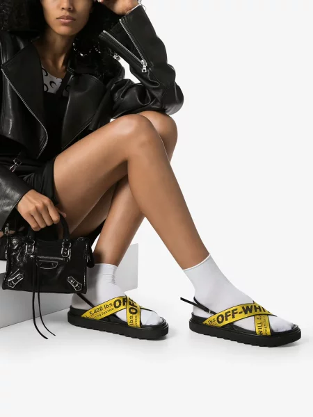 Cu centură curea Off-white din piele alb