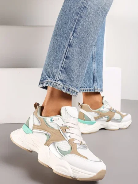 Sneakerși Alb-Bej cu Inserții Metalice și Plasă pe Talpă Groasă Riliera alb