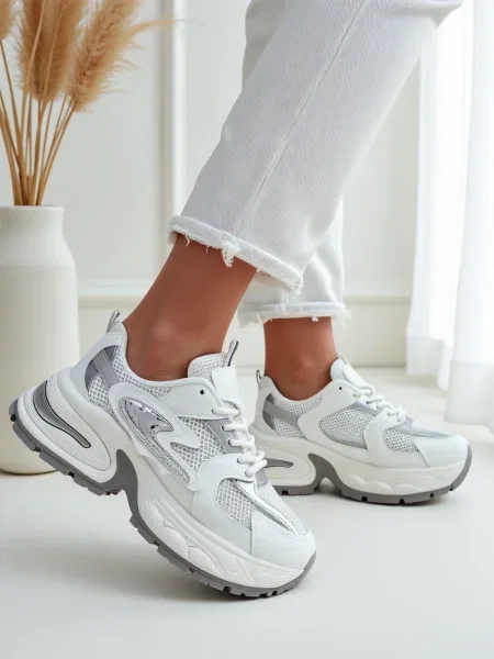 Sneakerși Resti alb