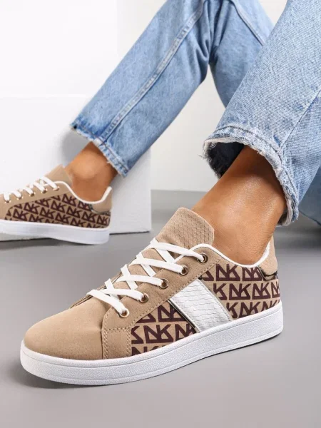 Sneakerși cu imprimeu Casica bej