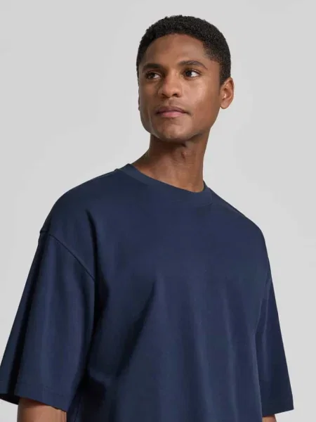 T-shirt o kroju relaxed fit z okrągłym dekoltem Jake*s Studio Men granatowa