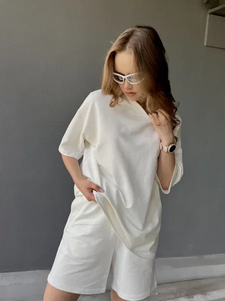 Шорти KAZKOVA молочний