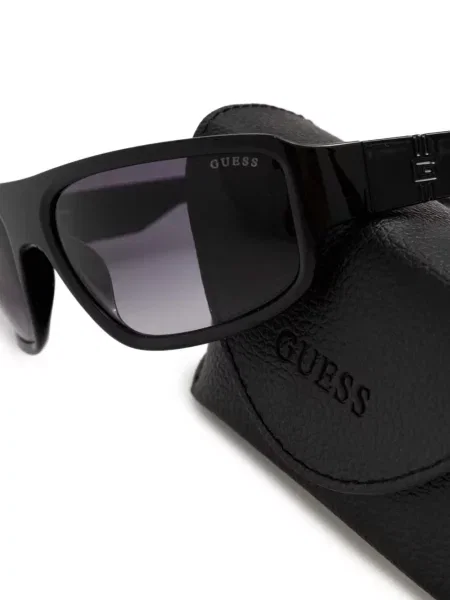 Ochelari de soare Guess Eyewear negru