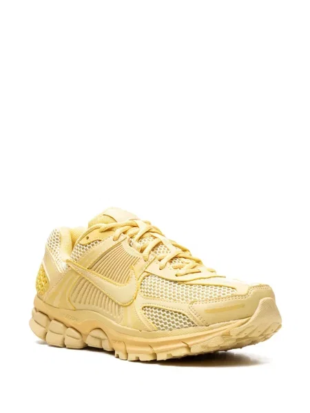 Sportbačiai Nike Vomero geltona
