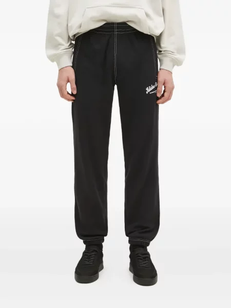 Spodnie cargo Adidas w paski z nadrukiem czarne