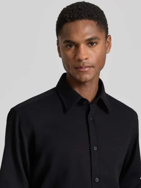 Koszula casualowa o kroju regular fit z mieszanka bawełny model Boss Orange czarna