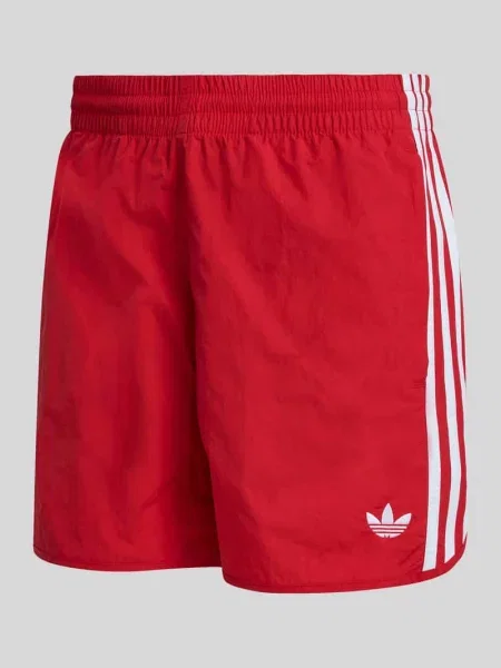 Szorty treningowe o kroju regular fit z aplikacją z logo Adidas Originals czerwone
