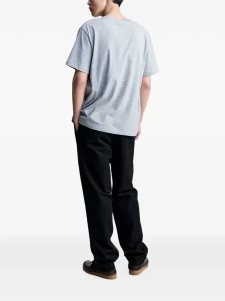 Tricou A.p.c. cu imagine gri