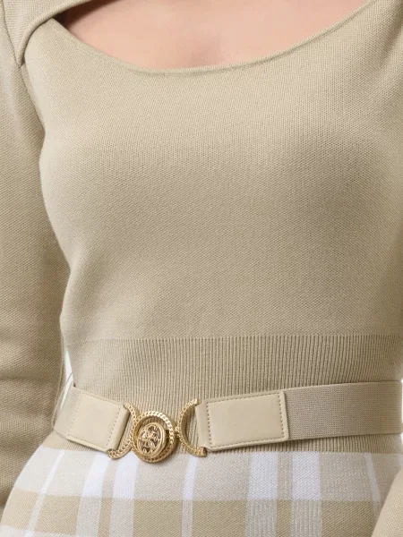 Сукня Guess бежева