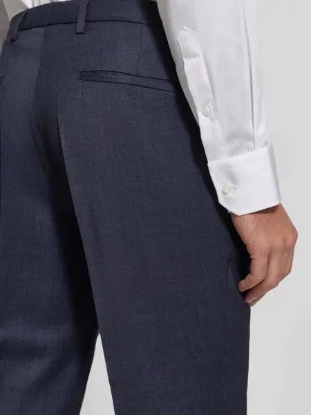 Spodnie do garnituru o kroju slim fit z dodatkiem streczu Cg - Club Of Gents granatowe