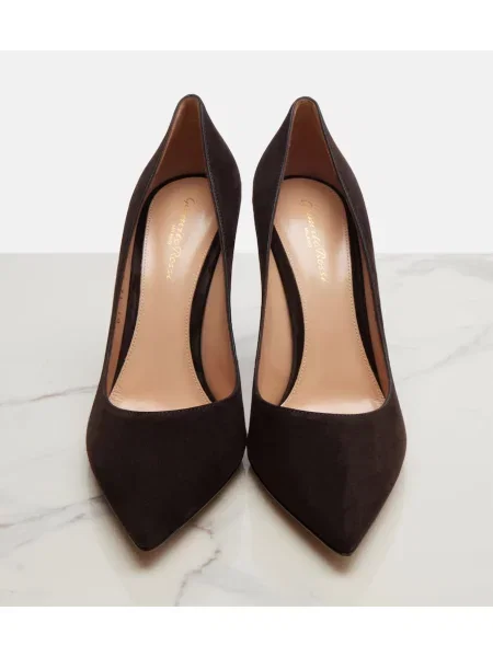 Pantofi cu toc Gianvito Rossi din piele de căprioară maro