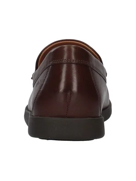 Pantofi Clarks maro