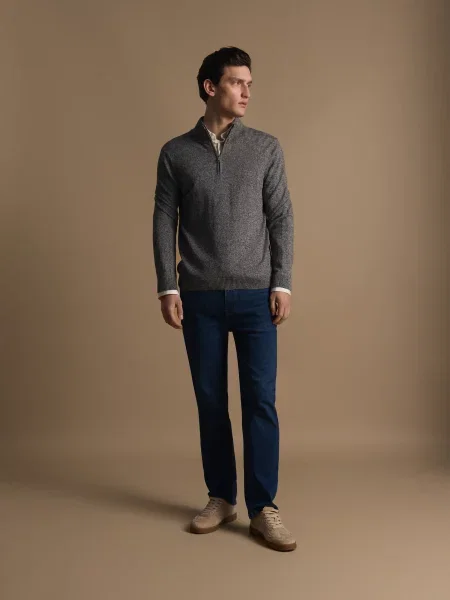 Свитер Reserved с воротником стойка серый