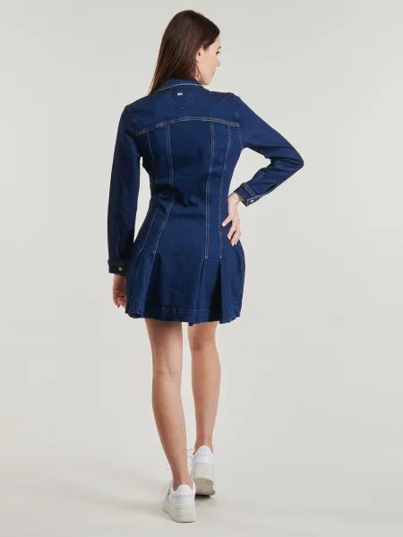 Rochie din denim Tommy Jeans plisată de costum albastru