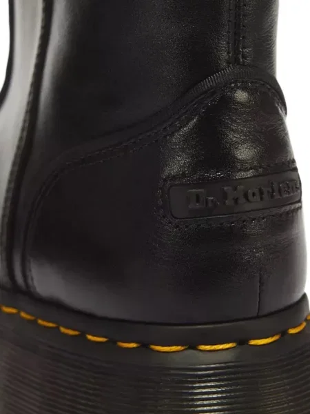 Кожени ботуши Dr. Martens с катарама черно