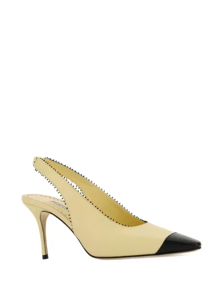 Pantofi cu toc Manolo Blahnik din piele slingback