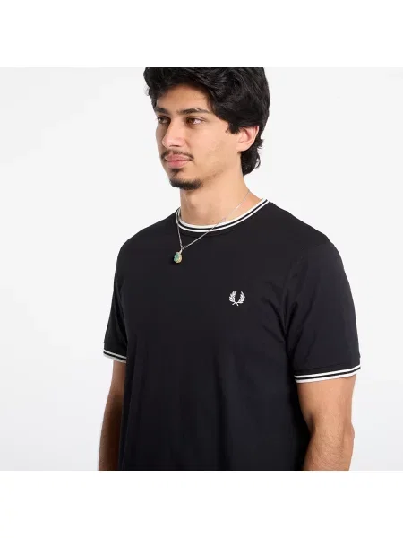 Футболка Fred Perry чорна