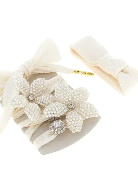 Pandantiv Golden Goose cu model floral auriu