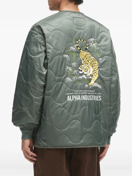 Яке Alpha Industries с тигров принт зелено