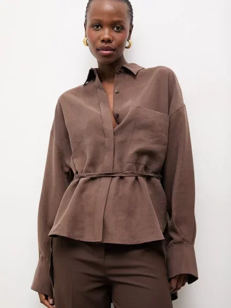 Answear.LAB koszula z kolekcji Unscripted brązowa
