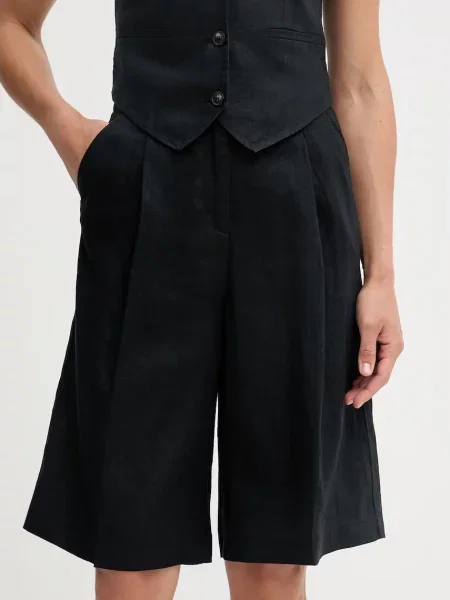 United Colors of Benetton pantaloni scurți pentru femei din in negru