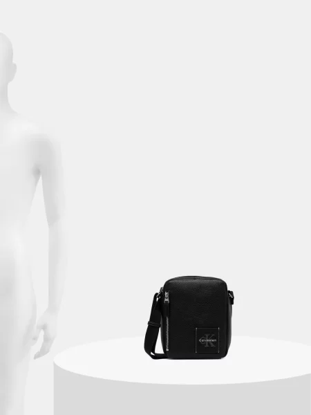 Táska Calvin Klein fekete