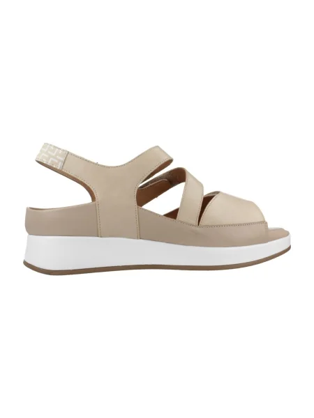 Pantofi Piesanto bej