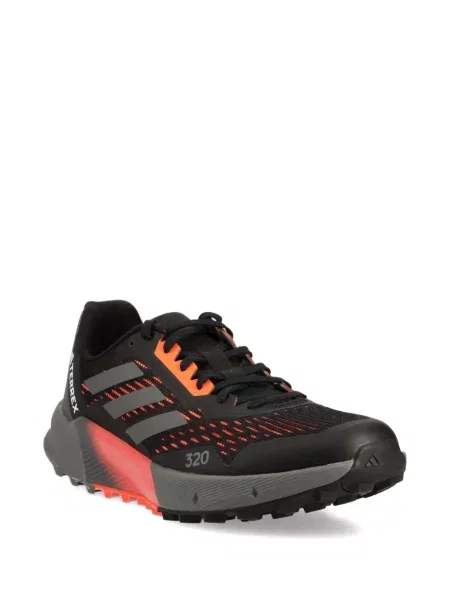 Turystyka piesza botki Adidas czarne