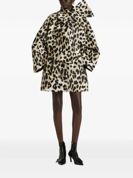 Palton Givenchy cu model leopard din jacard