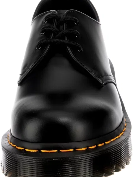 Pantofi Dr. Martens cu șireturi negru