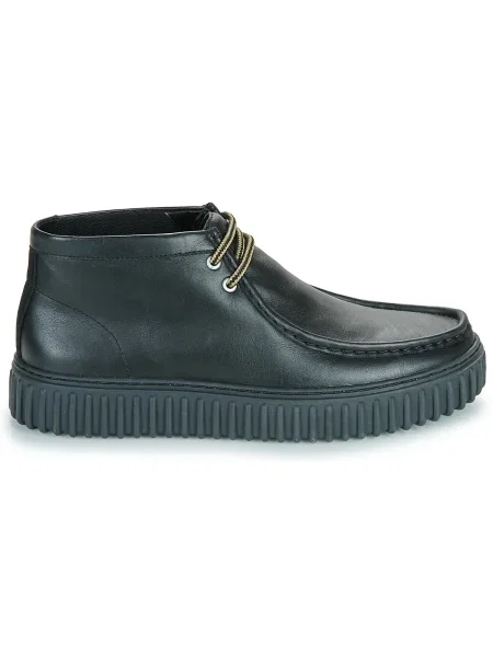 Clarks Šnurovacia obuv Torhill Hi čierna