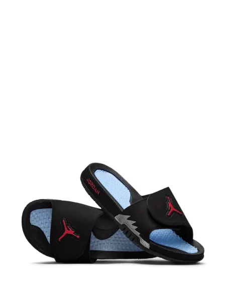 Papuci Jordan negru