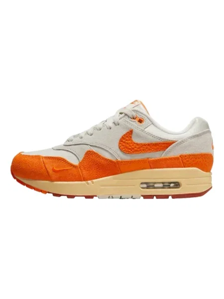 Pantofi Nike portocaliu