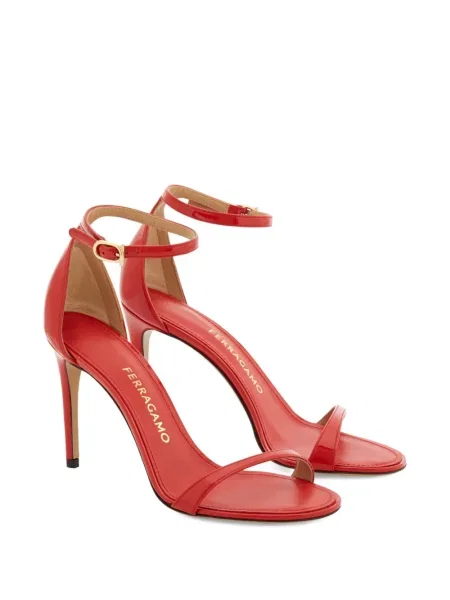 Sandale Ferragamo roșu