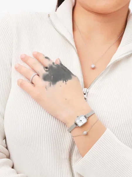 Colier Daniel Wellington