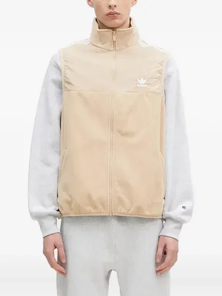 Pruhované kraťasy Adidas s výšivkou černé