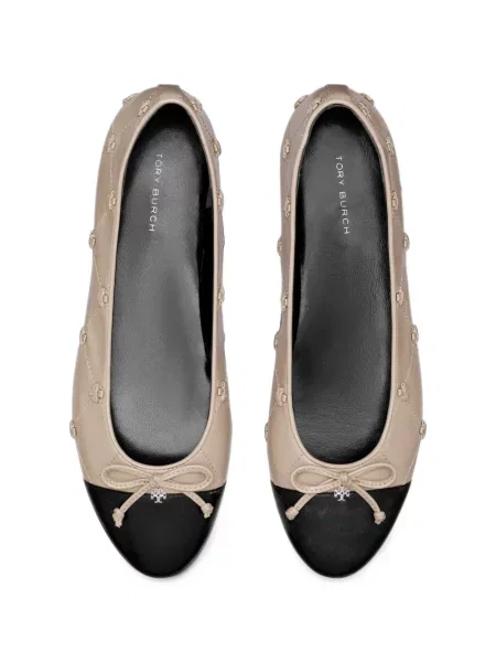 Căciulă Tory Burch fără toc cu vârf închis