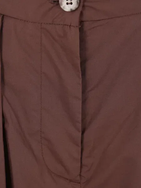Pantaloni scurți Thelatest plisate maro
