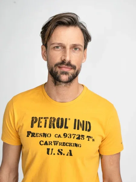 Petrol Industries Tricou galben curry / negru